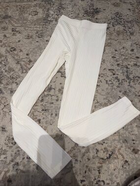 Ribbed White Leggings - Sleek Everyday Layering